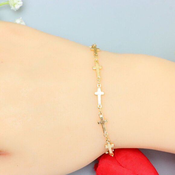 "Elegant & Trendy Bracelet, A Perfect Gift for Women, Thoughtful, EVCH1836 - Picture 3 of 10